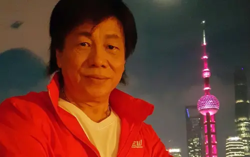 火雲邪神梁小龍心臟衰竭猝逝！4天後抖音突更新　留遺言逼哭影迷
