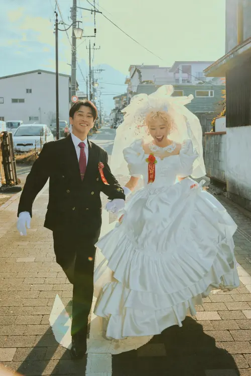 ▲陳漢典、LULU婚紗照（圖／天地合娛樂提供）