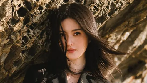 微風小公主氣質不輸名媛媽媽孫芸芸！廖思惟曬16歲青澀舊照成話題
