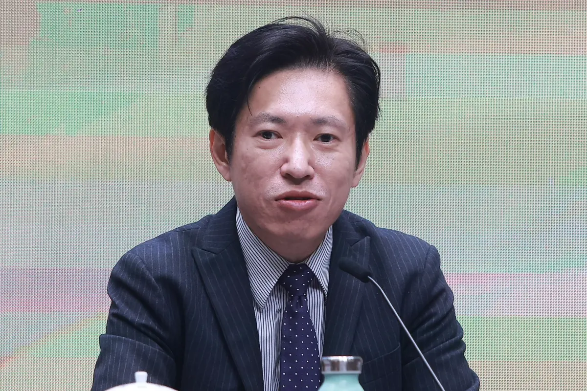 ▲行政院秘書長張惇涵透露，總統賴清德送宵夜永遠是燒餅加蔥蛋。（圖／記者葉政勳攝影）