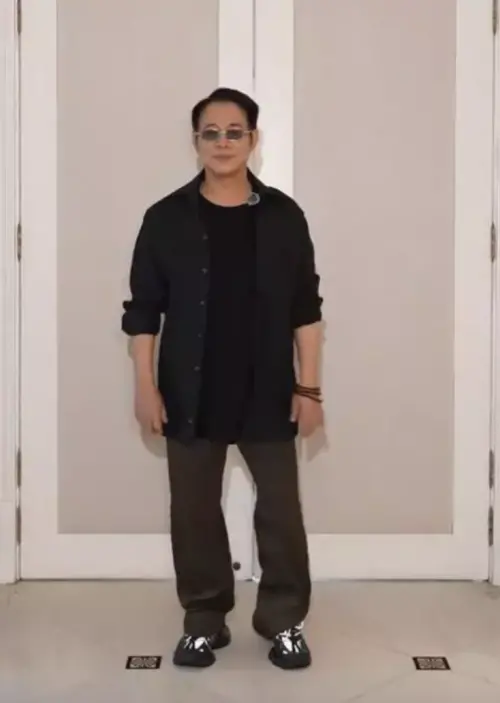 ▲李連杰（如圖）在女兒Jane幫忙搭配新造型後，變得更年輕、搶眼。（圖／摘自 IG@jetli）