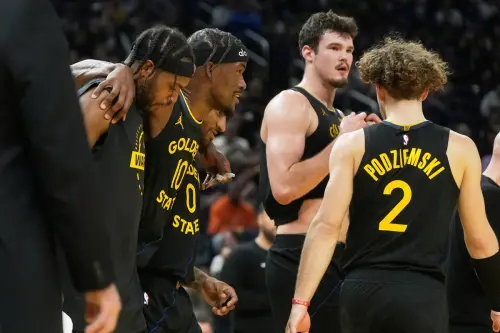 ▲巴特勒在沒有被任何人撞擊的情況下（非接觸型損傷），膝蓋剛內扣就立刻產生強烈反應，這說明膝蓋內部當時發生了嚴重的急性損傷。（圖／美聯社／達志影像）