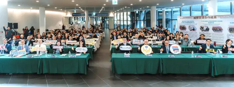 ▲台灣港務公司攜手內政部消防署及法國在台協會共同舉辦國際海事消防緊急應變研討會，期接軌國際災防專業。(圖／台灣港務公司提供)