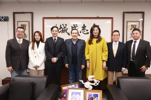 鄭習會近了？鄭麗文拜會馬英九：他要我赴陸別穿高跟鞋
