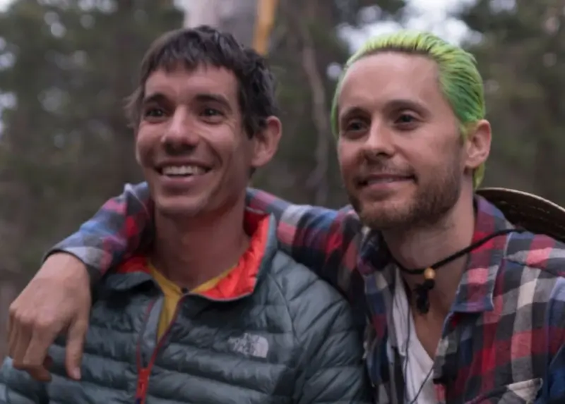 昔和霍諾德一起攀岩！《自殺突擊隊》小丑繩索被割破　險當場摔死