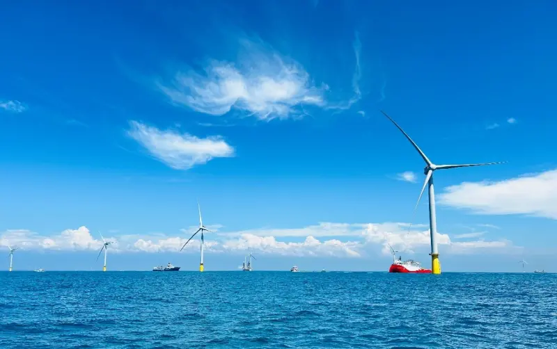 ▲天豐新能源今（21）日宣布，其負責興建與營運的640MW雲林離岸風場，正式獲得第三方國際驗證機構DNV所頒授最完整等級。（圖／天豐新能源提供）