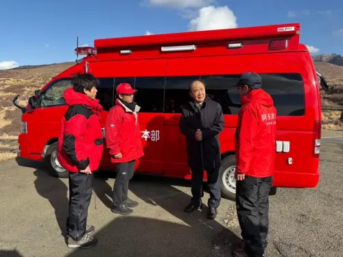 阿蘇火山直升機失事！失聯2台人家屬抵熊本　李逸洋揭今救援進度
