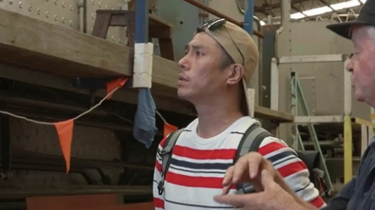 ▲莊凱勛（如圖）登上節目《列車人生》，今（22）日晚間9點播出澳洲尋寶之旅，過程不僅勾起深刻童年記憶，更使他重新思考自己與家的連結，「對小孩來講，我好像是一個一直在流浪的父親，沒辦法每天陪在他們身邊。」（圖／公視提供）