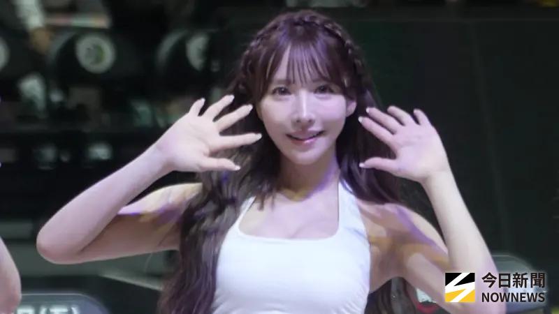 三上悠亞遭偷拍！浴衣應援遭不當角度攝影　隊長梓梓不忍出面發聲