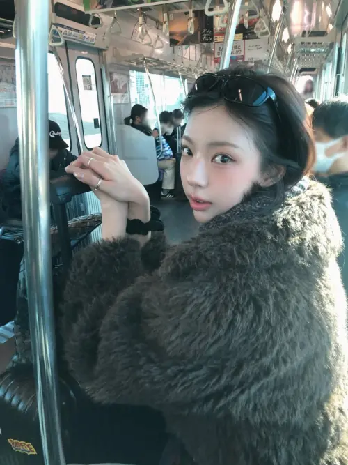 ▲金高恩的美貌，讓她一登場就引發觀眾熱烈討論。（圖／翻攝自金高恩IG@goxnniee）