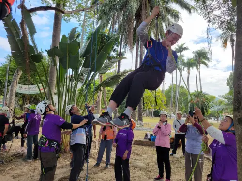 ▲「攀樹慢食日」活動結束後，八成民眾回饋「改變了對高齡生活的想像」。（圖／信義房屋提供）