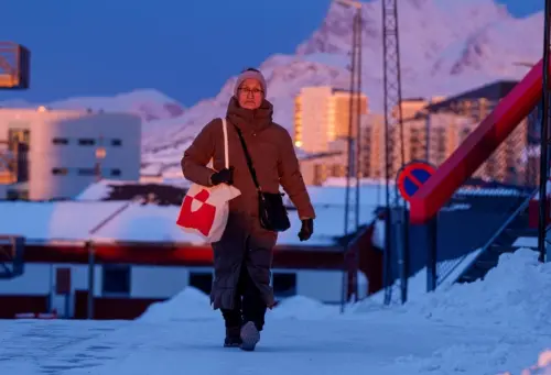 影／信不過川普？格陵蘭發布急難手冊　呼籲島民儲備5日物資
