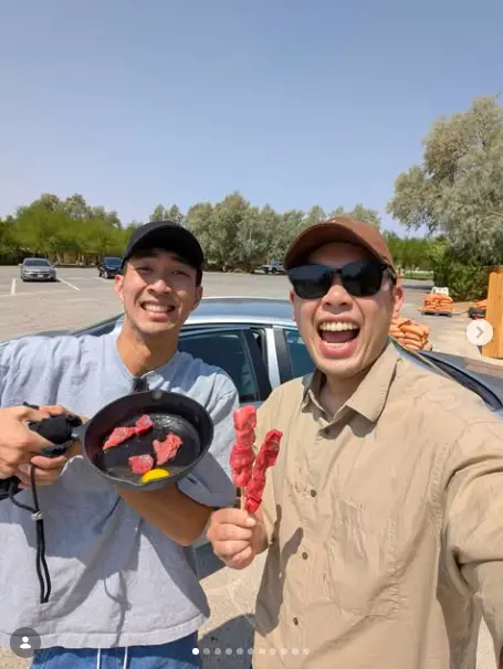 ▲「嘟嘟人」 Ian (左) 和 Eric（右）兩人皆為美國名校畢業。（圖／嘟嘟人IG ＠thedodomen）