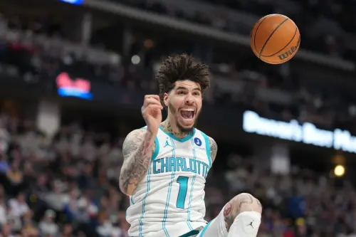 NBA／「三球」鮑爾被拔先發！三分球10投0中　黃蜂主帥批流於單打
