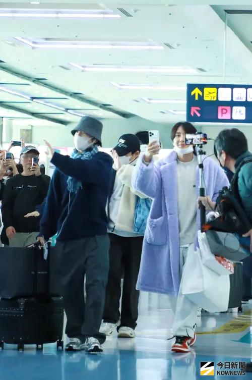 ▲SUPER JUNIOR（SJ）抵達高雄，將於23至25日在高雄巨蛋開演唱會。（圖／記者陳雅蘭攝）