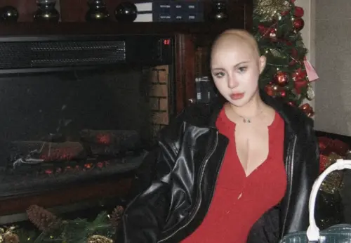 ▲女模柯柯抗癌一年仍不敵病魔，年輕生命消逝令人惋惜。（圖／翻攝自柯柯IG@chloekorouyu）