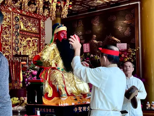 ▲前金萬興宮今（22）日舉行新建「關公殿」開光安座大典。（圖／記者陳美嘉翻攝）