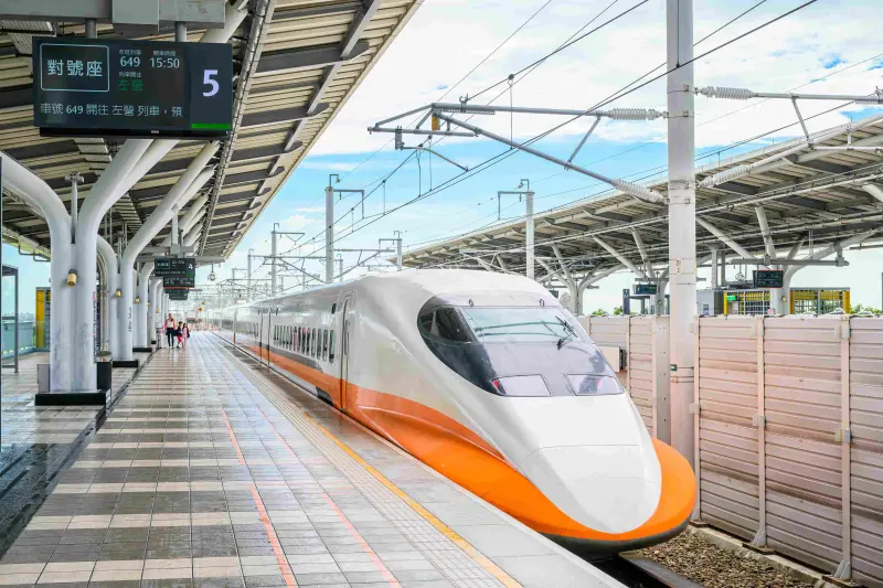 ▲台灣高鐵四度入選「全球百大永續企業」 蟬聯全球第五 運輸交通基礎設施雙料第一。(圖/台灣高鐵提供)