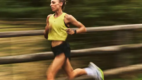 刷新輕量標準！超輕量跑鞋上市　顛覆競速定義
