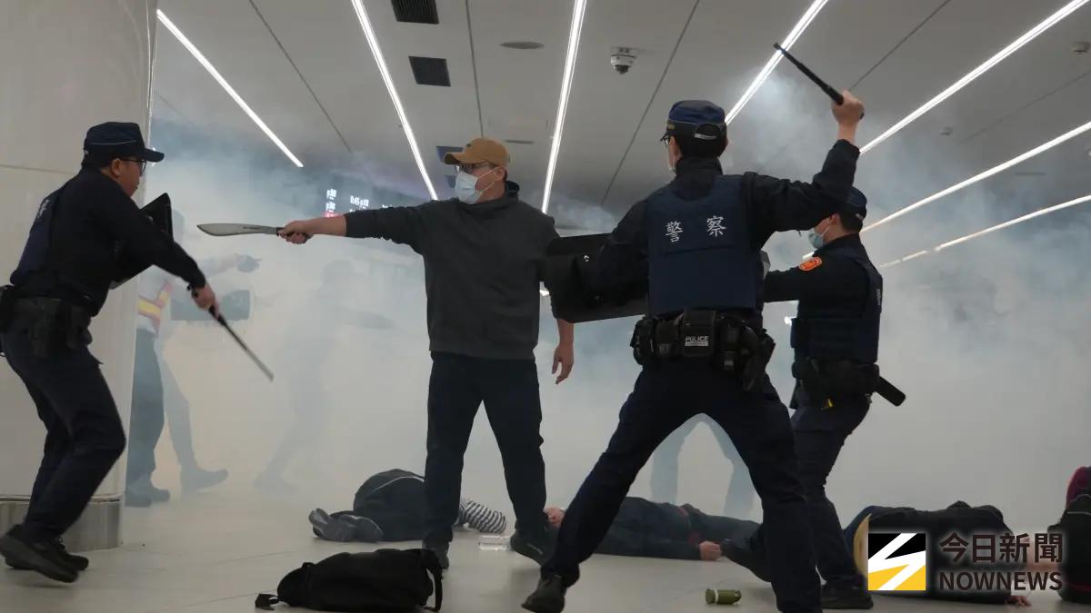 ▲台北車站特定區高強度危安演練。（圖／記者呂炯昌攝）