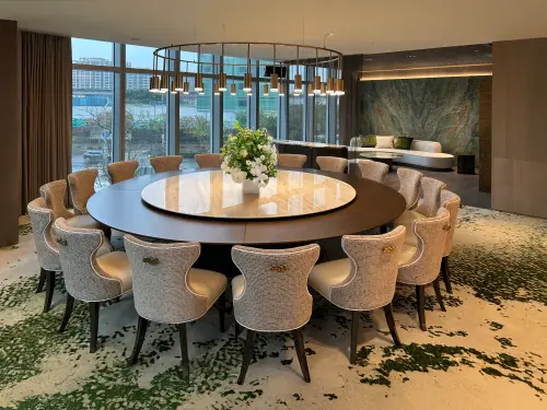 ▲漢來美食推出「全是包廂」的預約制餐廳「聚薈所」。（圖／漢來美食提供https://www.hilai-foods.com）