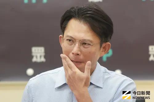 黃國昌「外帶機密」消失22秒！他揪犯罪細節：看有無場勘
