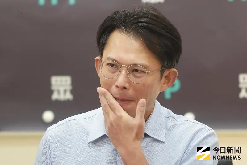 ▲民眾黨立委黃國昌日前捲入外帶機密資料爭議。（圖／葉政勳攝）