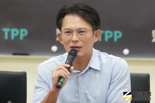 谷立言喊「自由不是免費」　黃國昌反問：軍購武器何時能拿到
