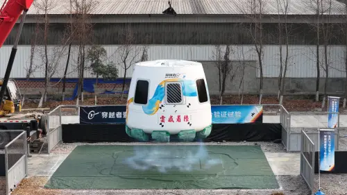 一張船票1358萬！中國太空旅行首批乘客曝　黃景瑜也體驗失重
