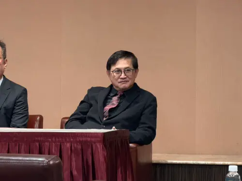 AI發展用電暴增是否憂心缺電？童子賢：希望電力建設也能跟上
