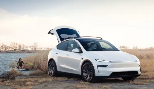 ▲特斯拉Model Y終於在2025年拿下「進口豪華休旅車」的銷量冠軍寶座，擊退強敵Lexus、賓士等大牌。（圖/特斯拉官網）