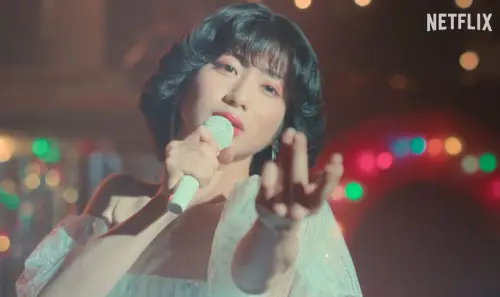 ▲Netflix日本原創電影《我是春菜愛》故事改編日本跨性別搞笑藝人春菜愛（原名大西賢示）真實人生。（圖／Netflix Philippines YouTube）