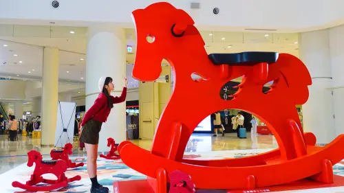 從寒假玩到過年　百貨推優惠、福袋、應景活動迎客
