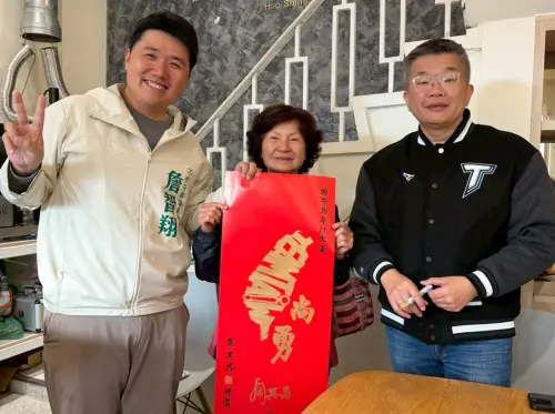 冠軍之路效應！蔡其昌偕子弟兵發「臺灣尚勇」春聯　球迷瘋搶
