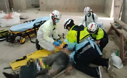 新竹豪宅工地出事！印尼移工從7樓墜入電梯井　直落B1重傷送醫
