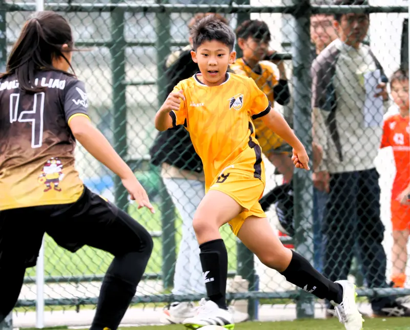 ▲高雄Attackers U10以6比1擊敗對手。展現從基層到青年層級紮實訓練體系成果。（圖／健身工廠提供）