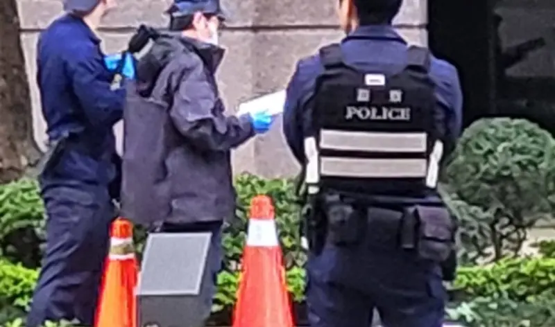 ▲桃園藝文特區今天清晨發生墜樓案。（圖／翻攝臉書「桃園大小事」）