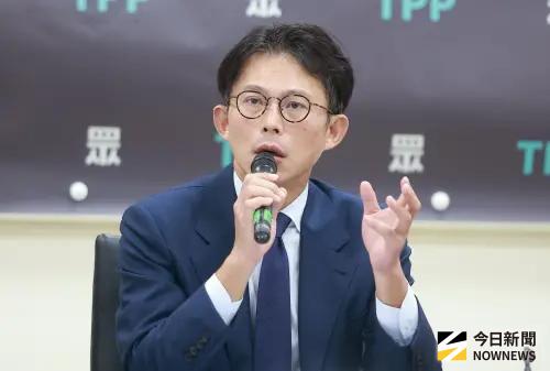 快訊／民眾黨軍購特別條例！1.25兆砍剩4000億　國防部記者會反擊
