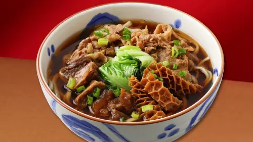 三商巧福x北港武德宮「紅燒四喜牛肉麵」開吃！送黑虎開運錢母2款
