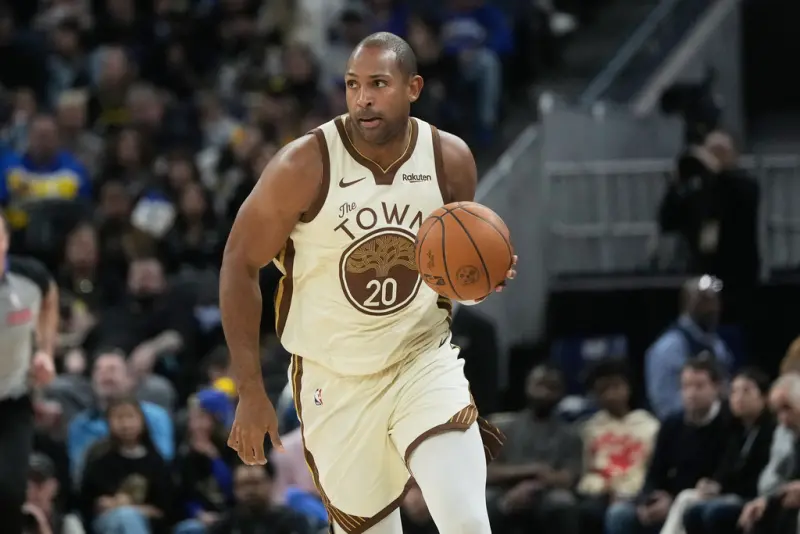▲NBA金州勇士老將霍福德（Al Horford）本季表現下滑，導致勇士禁區戰力告急，Blue Man Hoop記者Peter O’Keefe表示芝加哥公牛的武切維奇（Nikola Vučević）是勇士值得考慮的人選。（圖／美聯社／達志影像）