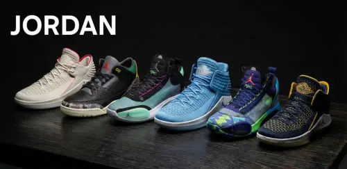 ▲士林分署拍賣太子集團案多雙Jordan球鞋。（圖／記者林梵墨翻攝）