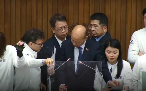 獨／協助韓國瑜有功！議事處長高百祥獲肯定　升任有給職顧問　
