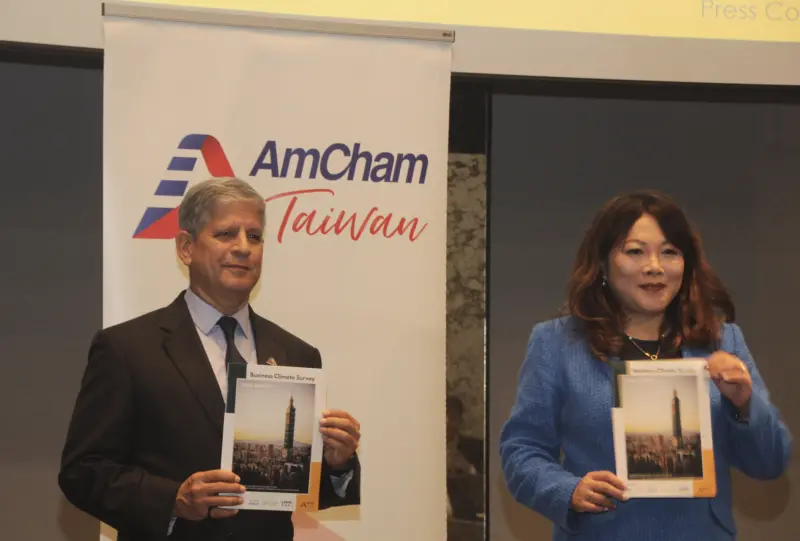 ▲台灣美國商會（AmCham）今（27）日公布《2026年商業景氣調查報告》，其中有逾8成美國企業看好台灣今年及3年經濟表現。（圖／記者鍾泓良攝影）