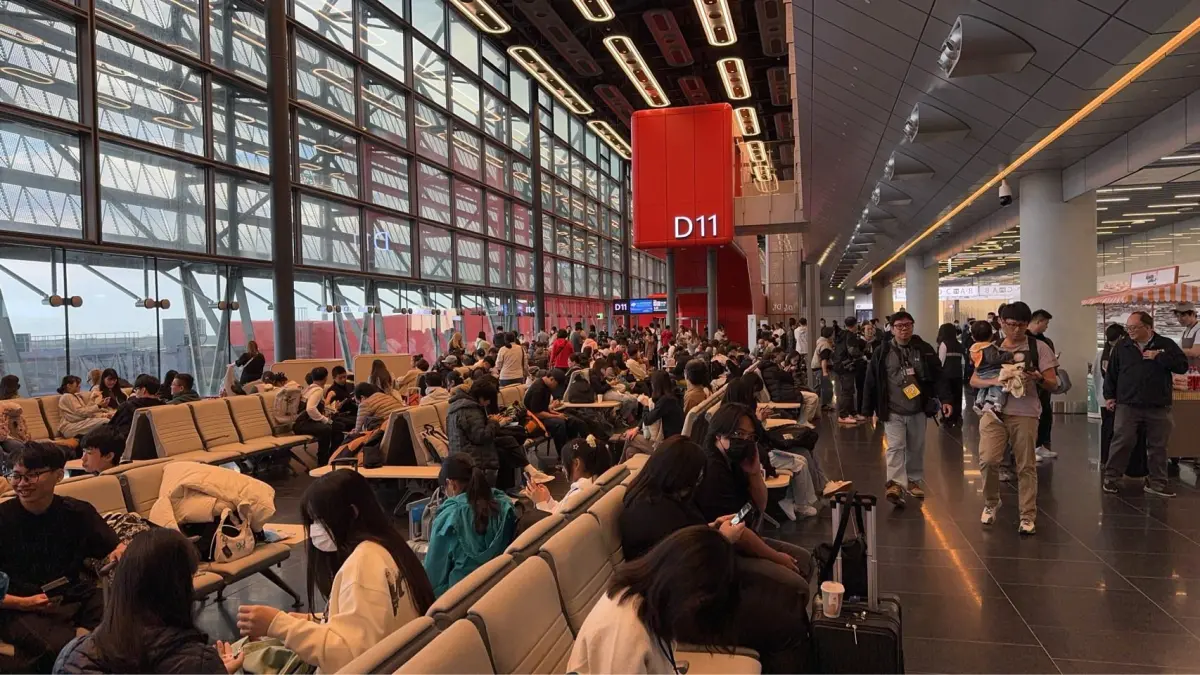 ▲國人爭相出國，國內旅遊市場一落千丈。（圖／翻攝行政院發言人臉書）