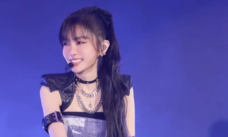 ▲謝金燕的〈練舞功〉因電影《陽光女子合唱團》再度翻紅，有人回去看歌曲MV，發現她越活越年輕。（圖／翻攝自IG@jeanniehsieh___bbb）