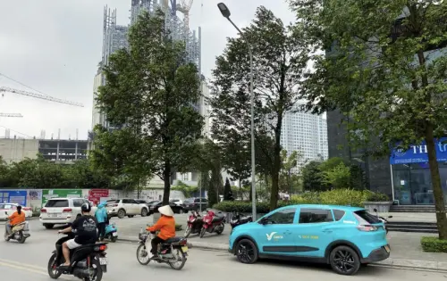 越南首富轉戰港股！GSM衝上市救火VinFast　綠車隊能否翻身成關鍵
