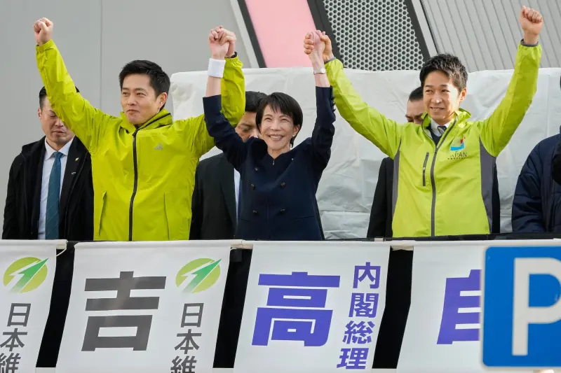 ▲日本眾議院選舉選戰正式開跑。日本首相高市早苗27日舉行了首場造勢集會。（圖／美聯社／達志影像）