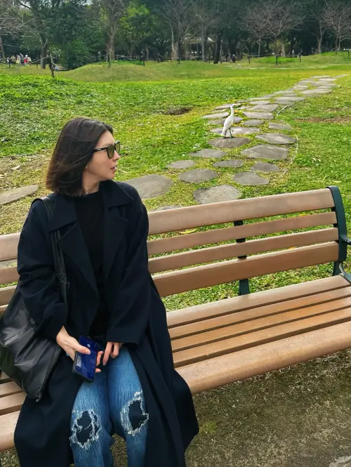 ▲許茹芸夫妻上週日度過悠閒的兩人時光。（圖／許茹芸 Valen Hsu臉書）