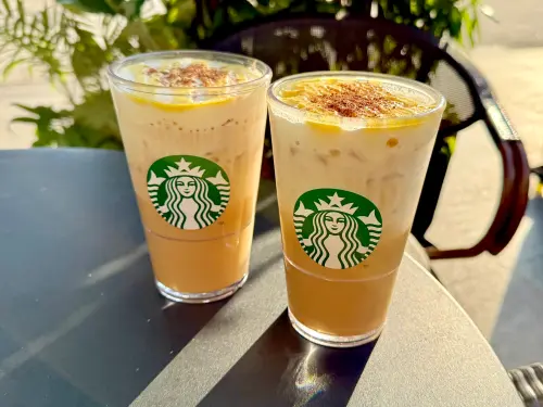 ▲今周三星巴克買一送一！大杯55元起咖啡優惠。（圖／記者蕭涵云攝）