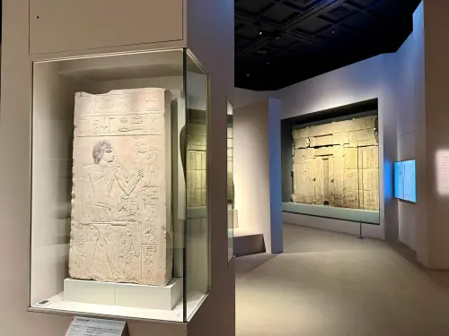 ▲進入「統治埃及」展區，改以有稜有角的曲折動線羅列文物，隱喻政權的衝突與磨合。（圖／記者蕭涵云攝）